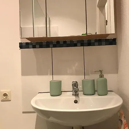 شقة Ferienwohnung In Zentrumsnah 7,5 *