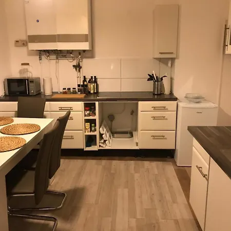 Ferienwohnung In Zentrumsnah 7,5 *